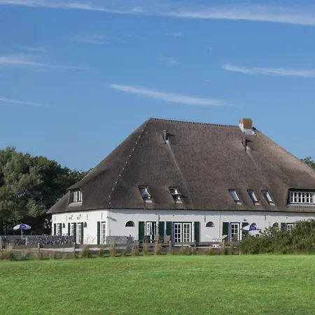 Apartment In Farmhouse On The Island Of Texel De Cocksdorp  Exterior photo
